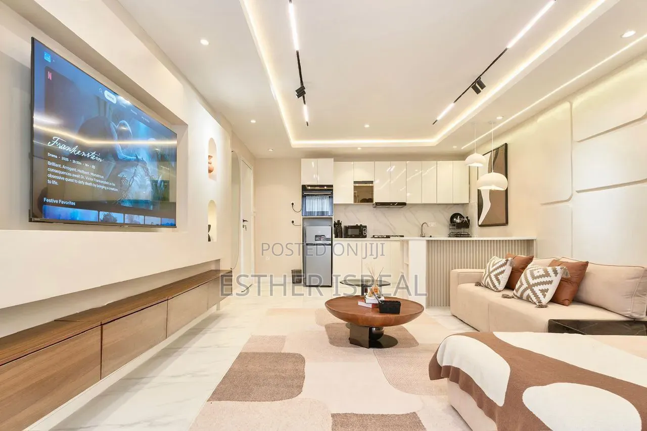 Contemporary 2 Bedroom Apartment in Lekki Phase 1