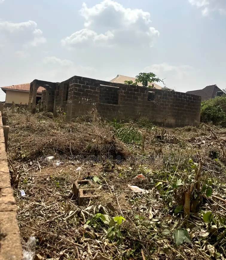 Uncompleted Three Bedrooms Bungalow At Aliri Estate, Wisdom , Akobo in Akobo