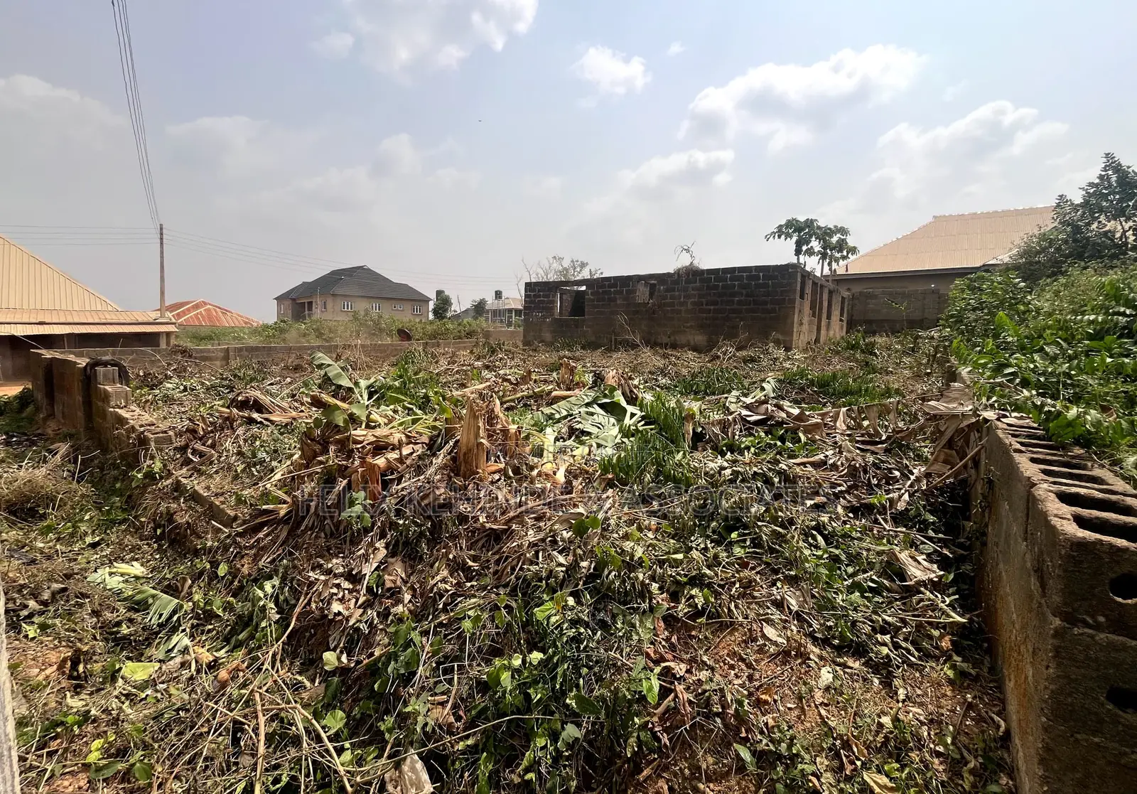 Uncompleted Three Bedrooms Bungalow At Aliri Estate, Wisdom , Akobo in Akobo