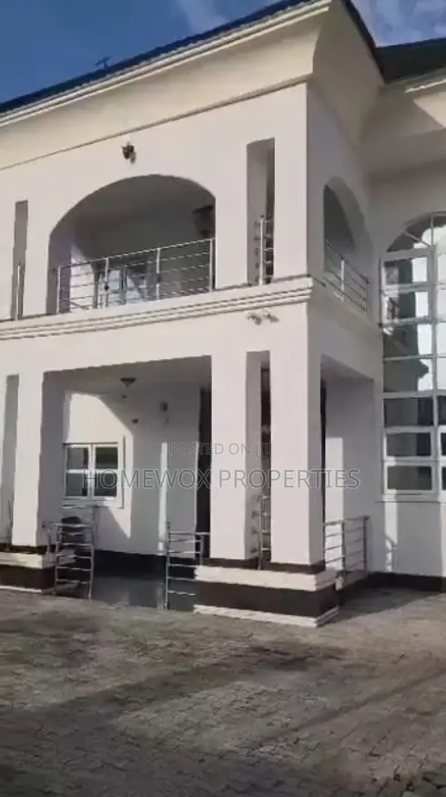 Furnished 7bdrm Duplex in Green Estate for sale in Green Estate