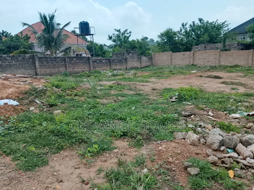 Land for Sale in Alagbaka Gra, Ondo in Akure