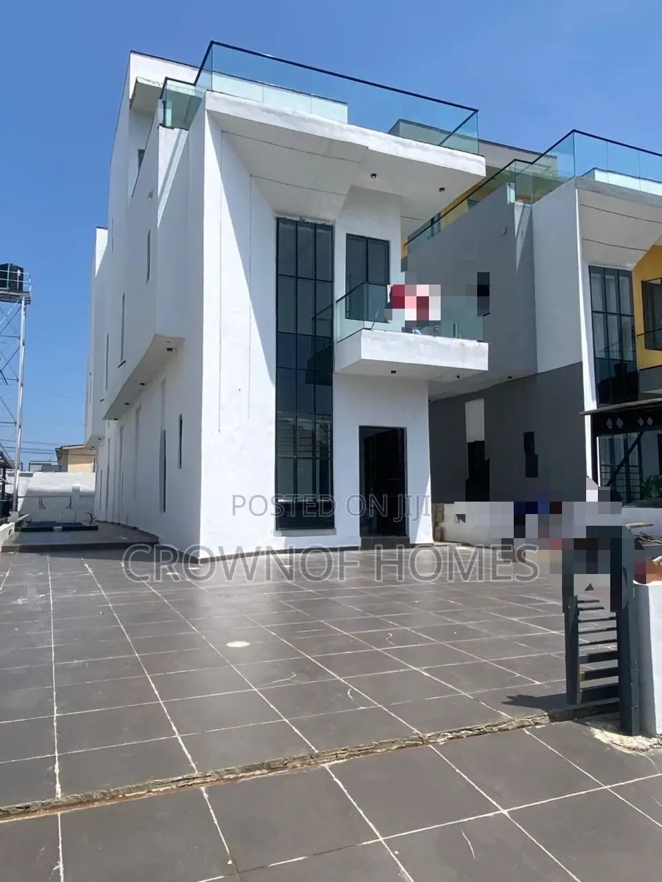 4bdrm Duplex in Jakande for sale in Jakande