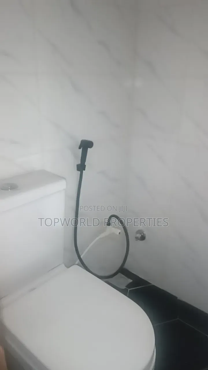 3bdrm Duplex in Maplewood Estate Oko for sale in Oko-Oba