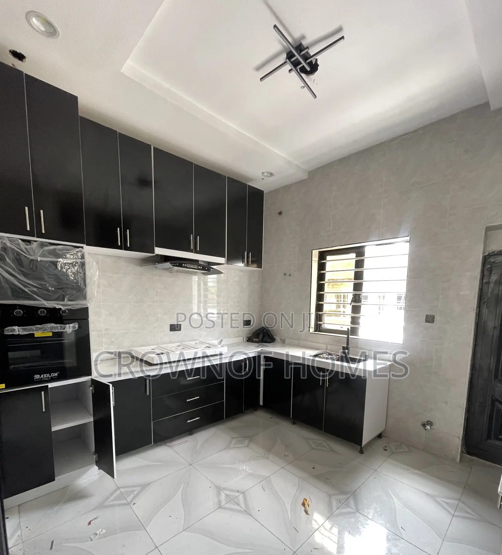 4bdrm Duplex in Abraham Adesanya Estate for sale in Abraham Adesanya Estate