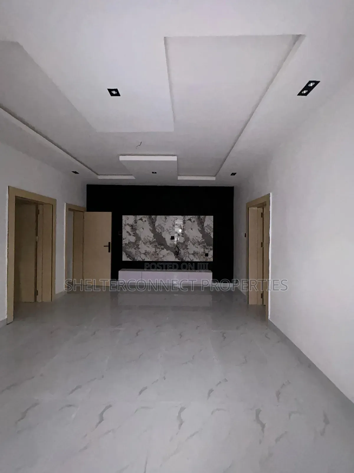 2bdrm Apartment in Lekki Expressway for sale in Lekki Expressway