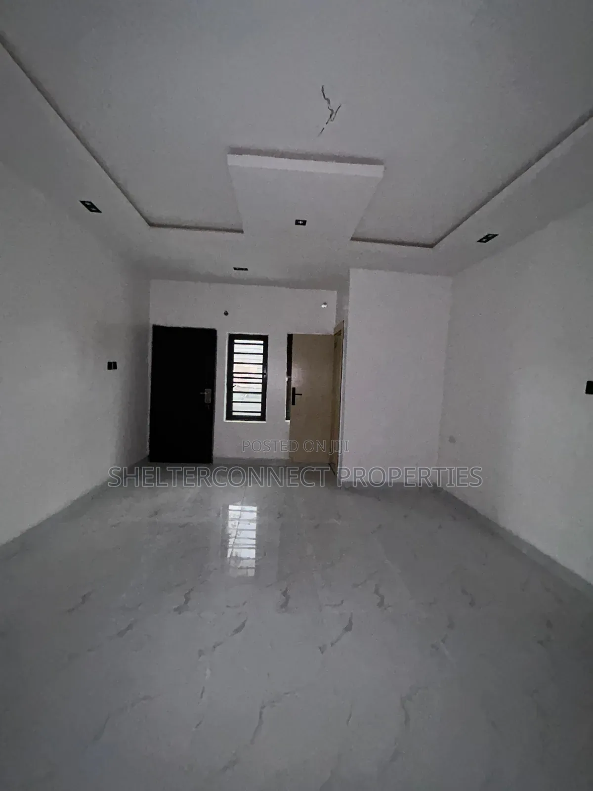 2bdrm Apartment in Lekki Expressway for sale in Lekki Expressway