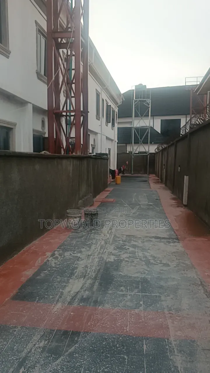 3bdrm Duplex in Maplewood Estate Oko for sale in Oko-Oba