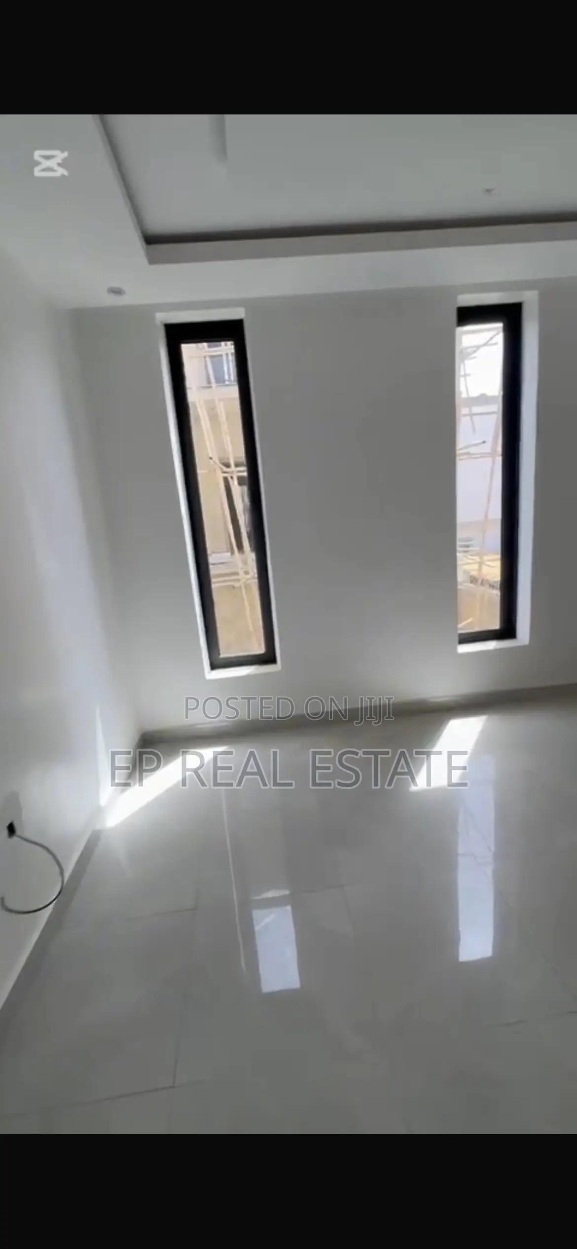 5bdrm Duplex in Apo Resettlement for sale in Apo Resettlement