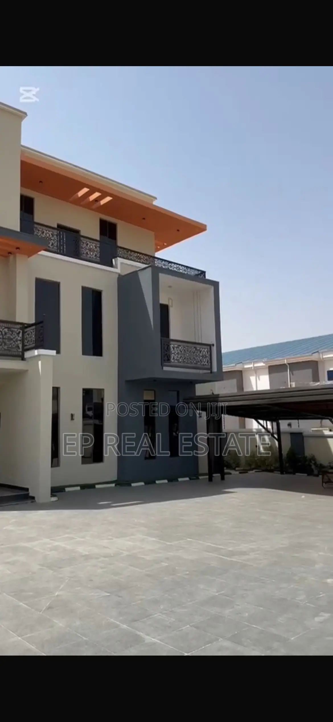 5bdrm Duplex in Apo Resettlement for sale in Apo Resettlement