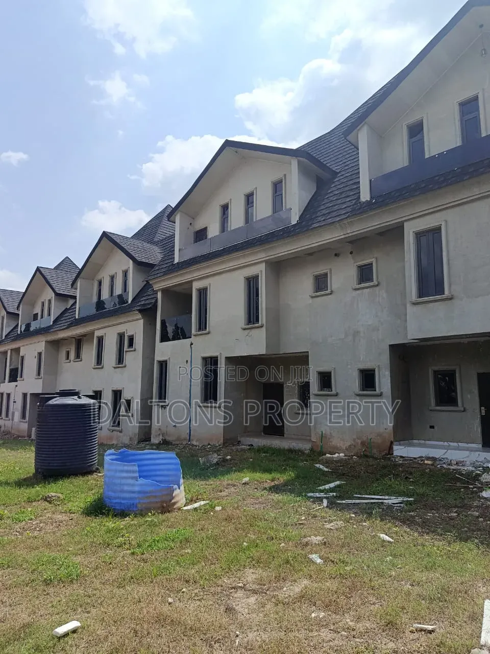 4bdrm Duplex in Game Village Estate, Galadimawa for sale in Galadimawa