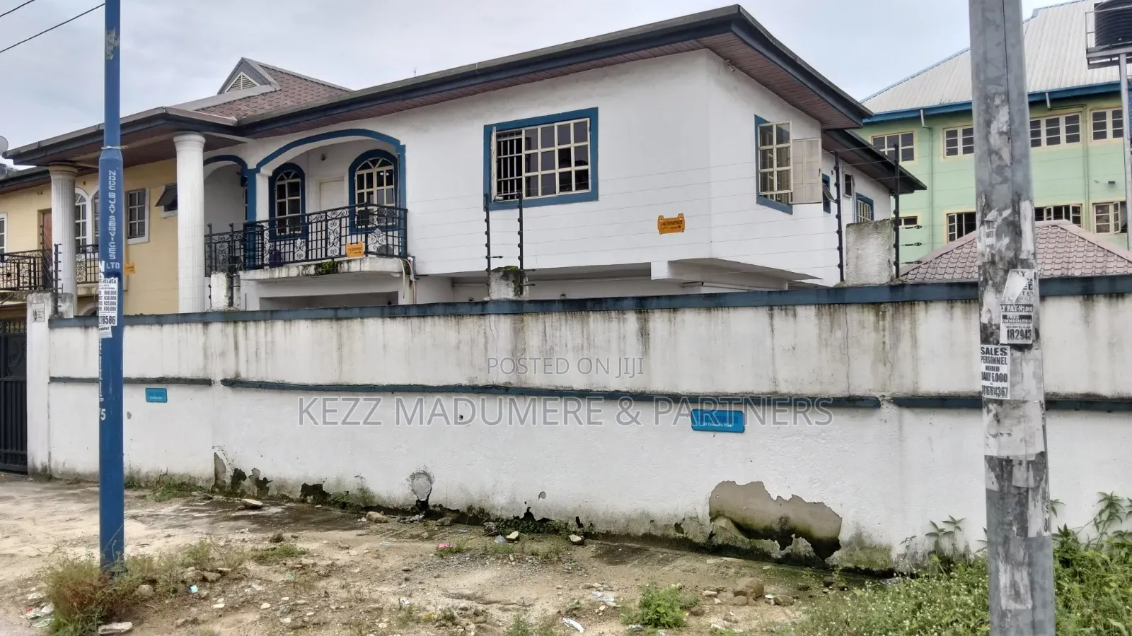10bdrm Duplex in Stadium Road, Port, New Layout for sale in New Layout