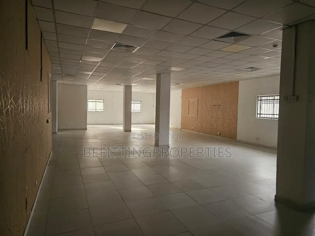 257 SQM Office Space for Lease in Ilupeju