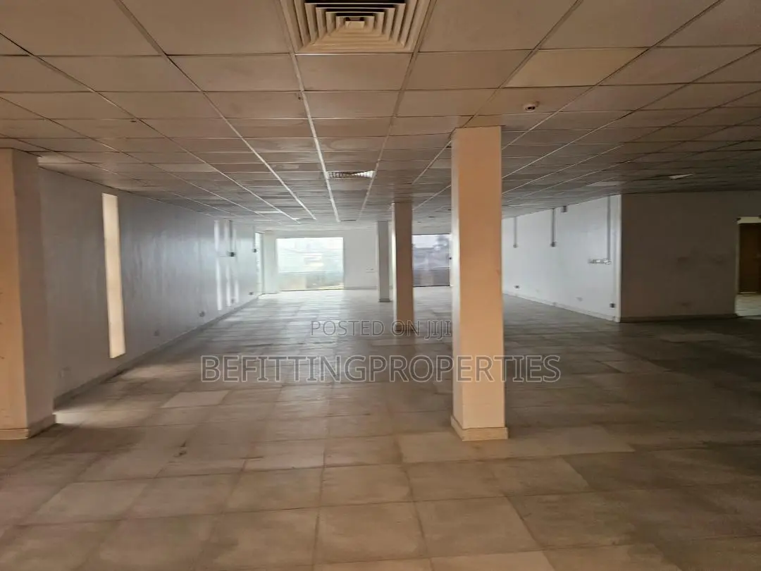 257 SQM Office Space for Lease in Ilupeju