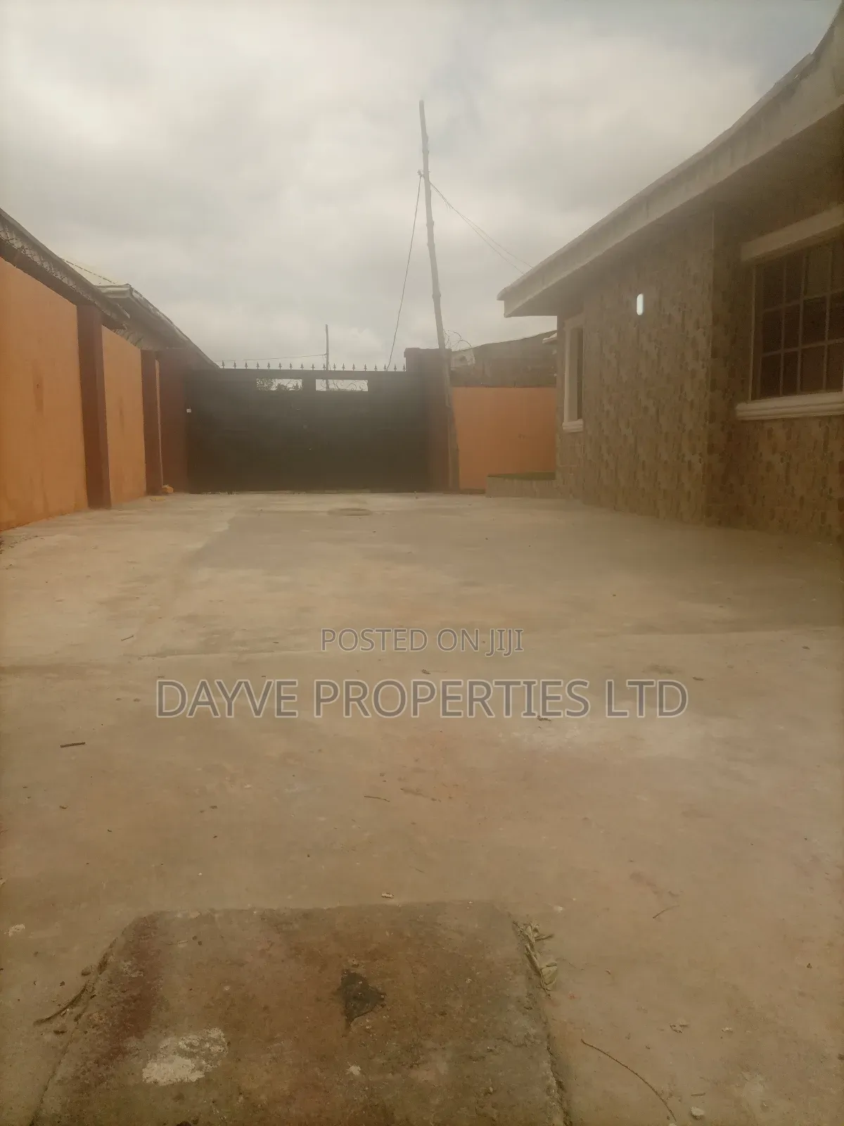 3bdrm Bungalow in Dutse-Alhaji for sale in Dutse-Alhaji