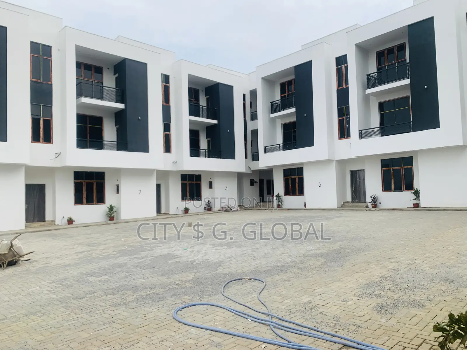 Furnished 4bdrm Duplex in Katampe for sale in Katampe (Main)