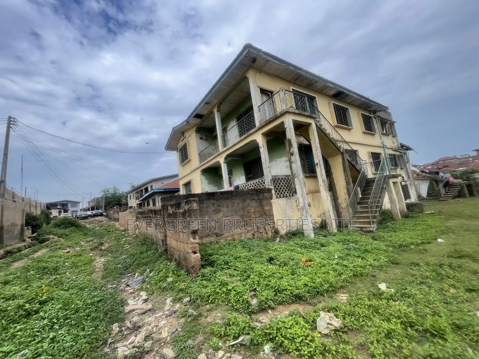 6bdrm House in Agodi for sale in Agodi