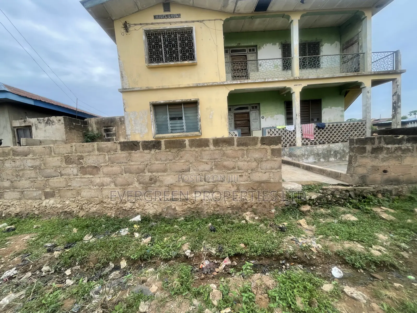 6bdrm House in Agodi for sale in Agodi