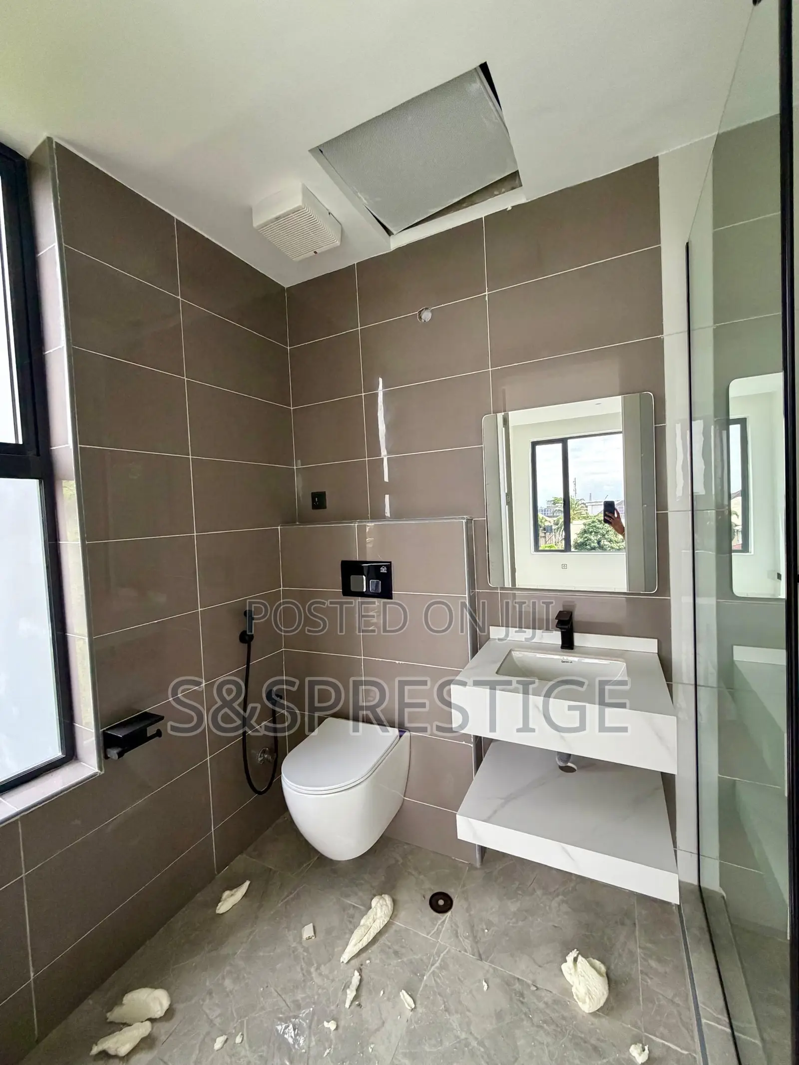2bdrm Apartment in Lekki Phase 1 for sale in Lekki Phase 1
