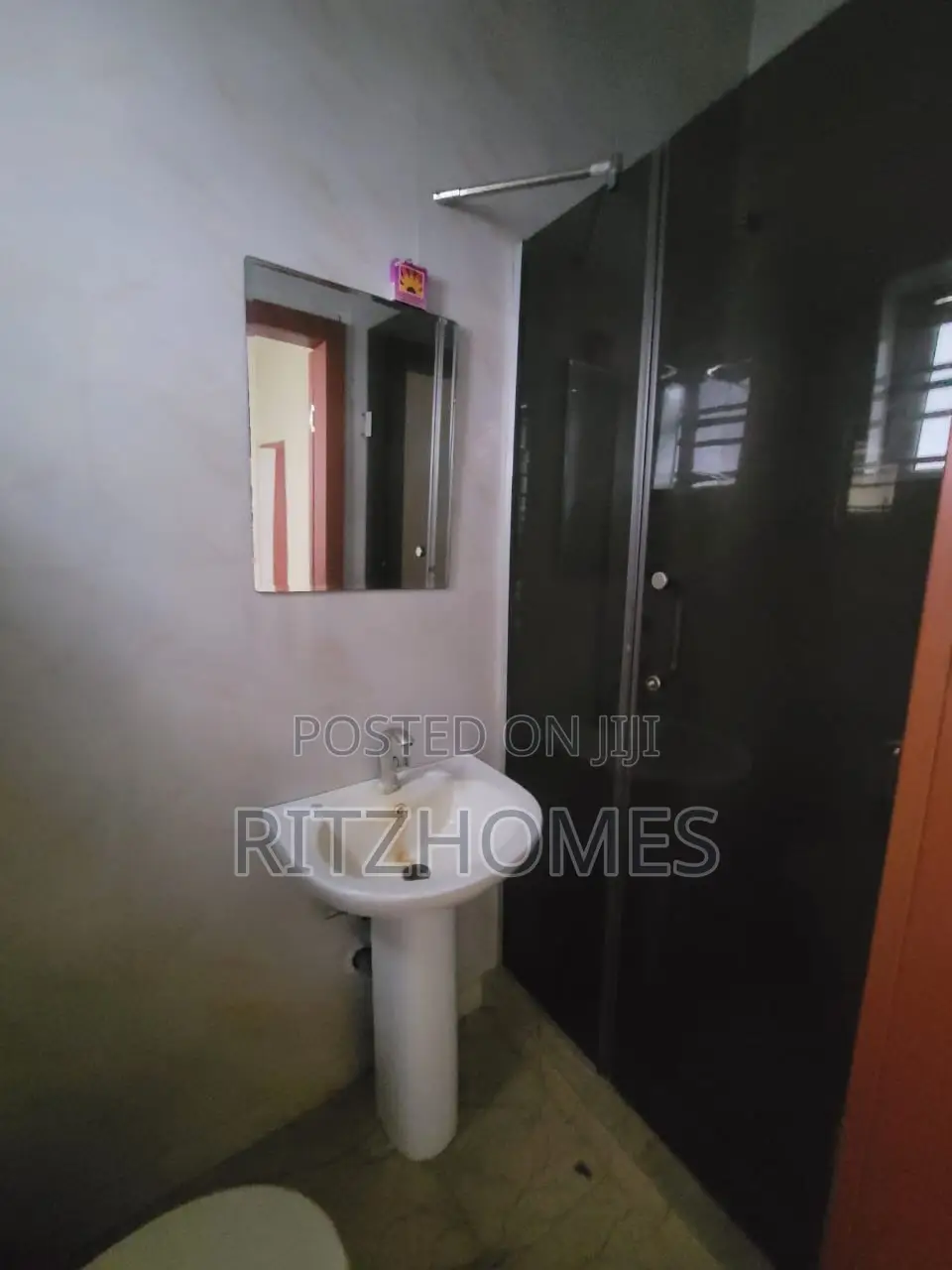 1bdrm Apartment in Chevy View Estate, Chevron for rent in Chevron