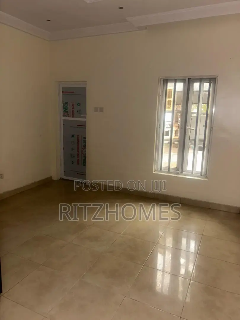 1bdrm Apartment in Megamound Estate, Lekki for rent in Lekki
