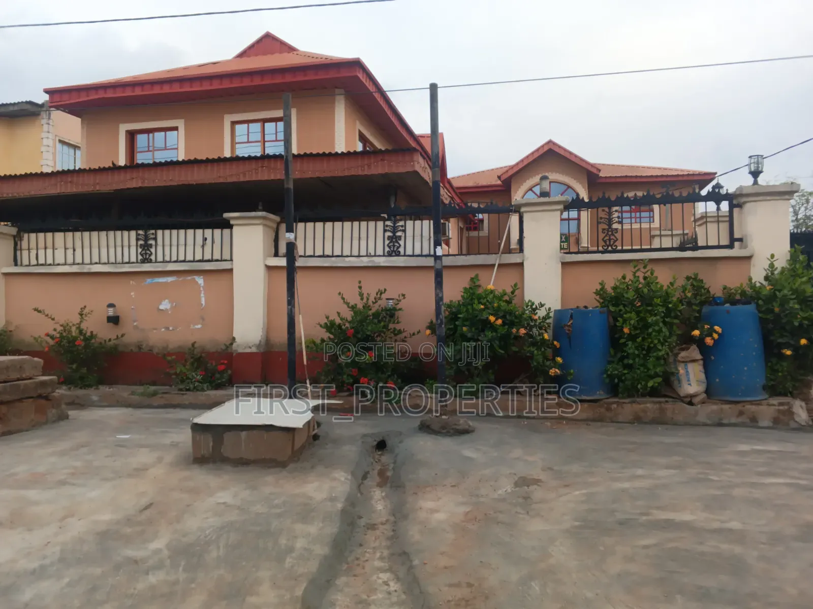 Standard 16 Rooms Hotel in Strategic Location in Ibadan