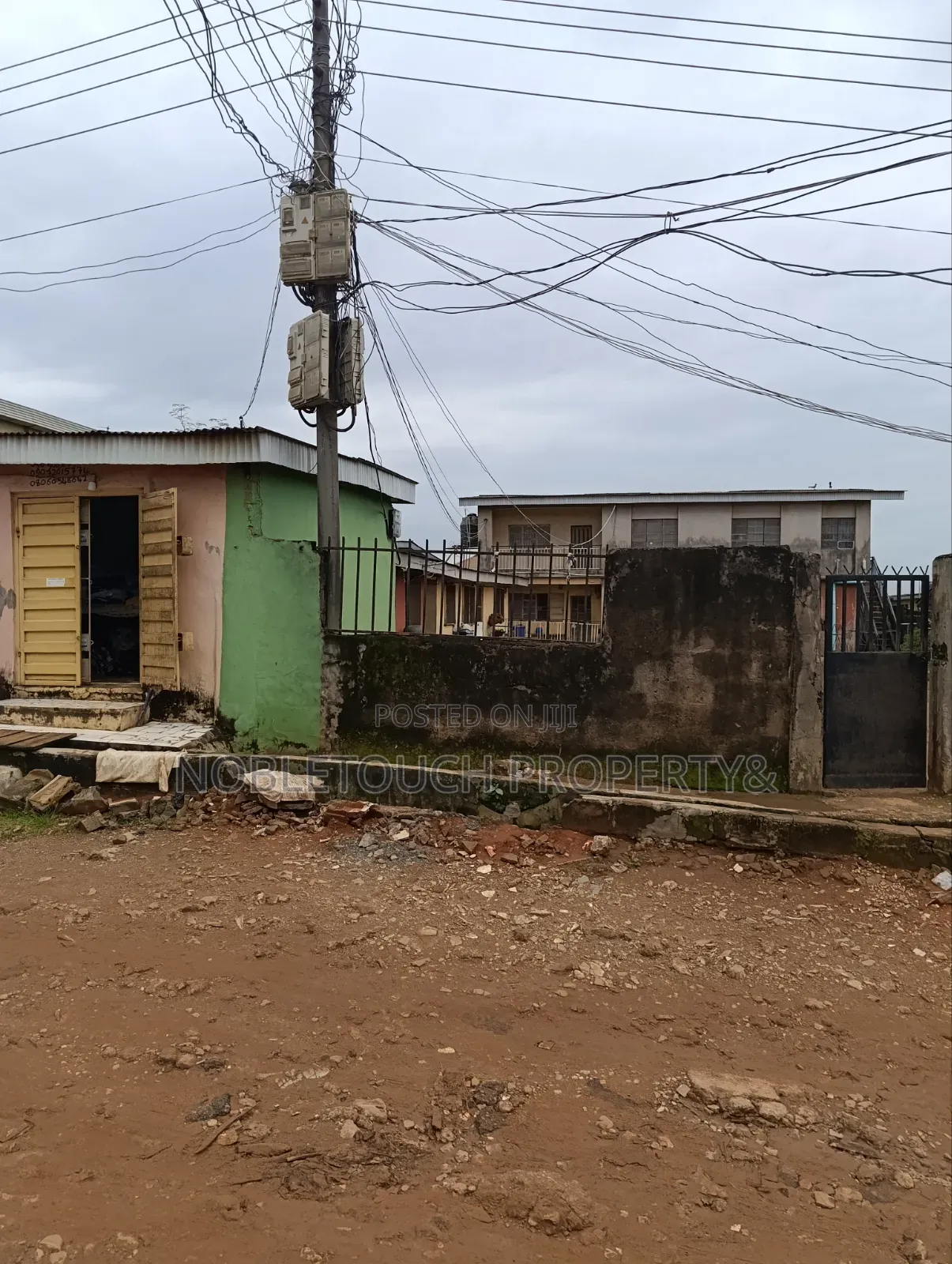 2bdrm Block of Flats in Off Liasu Rd Ikotun for sale in Egbe / Ikotun/Igando