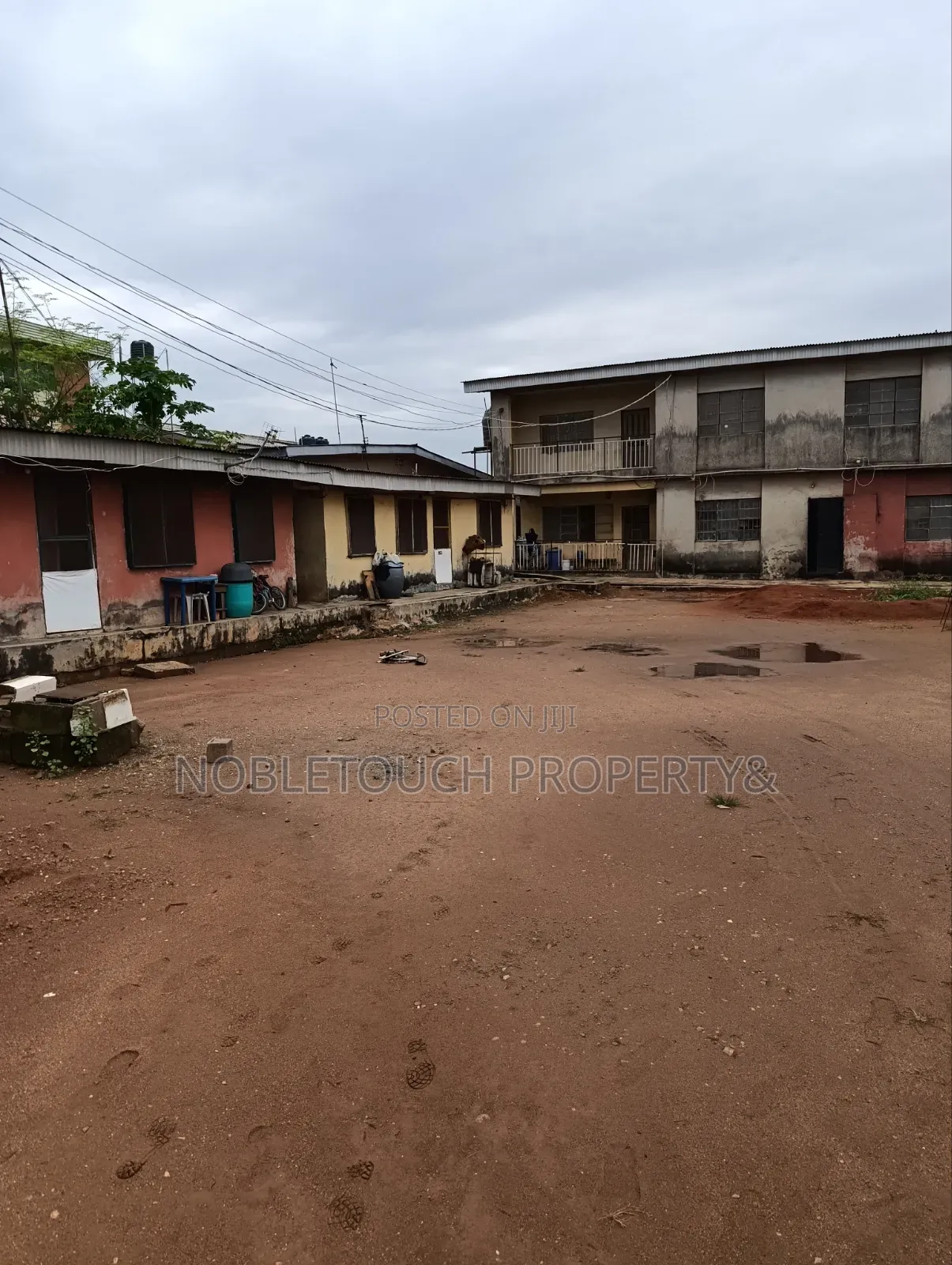 2bdrm Block of Flats in Off Liasu Rd Ikotun for sale in Egbe / Ikotun/Igando