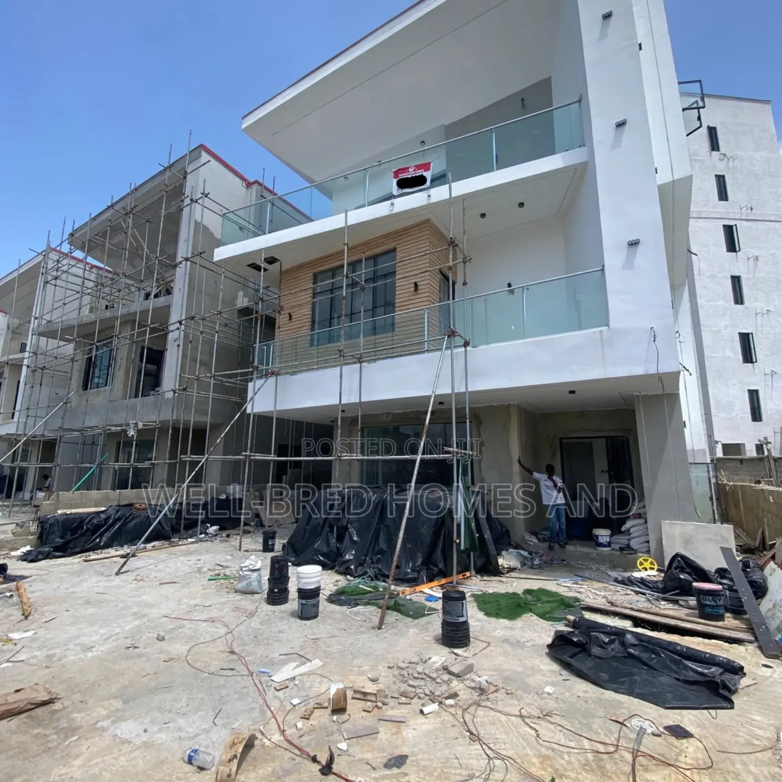5bdrm Duplex in Lekki Phase 1 for sale in Lekki Phase 1