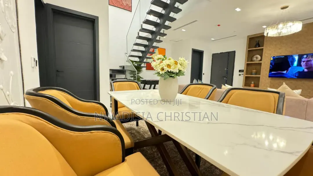 Executive 2-Bedroom Maisonette With Resort Amenities in Lekki Phase 1