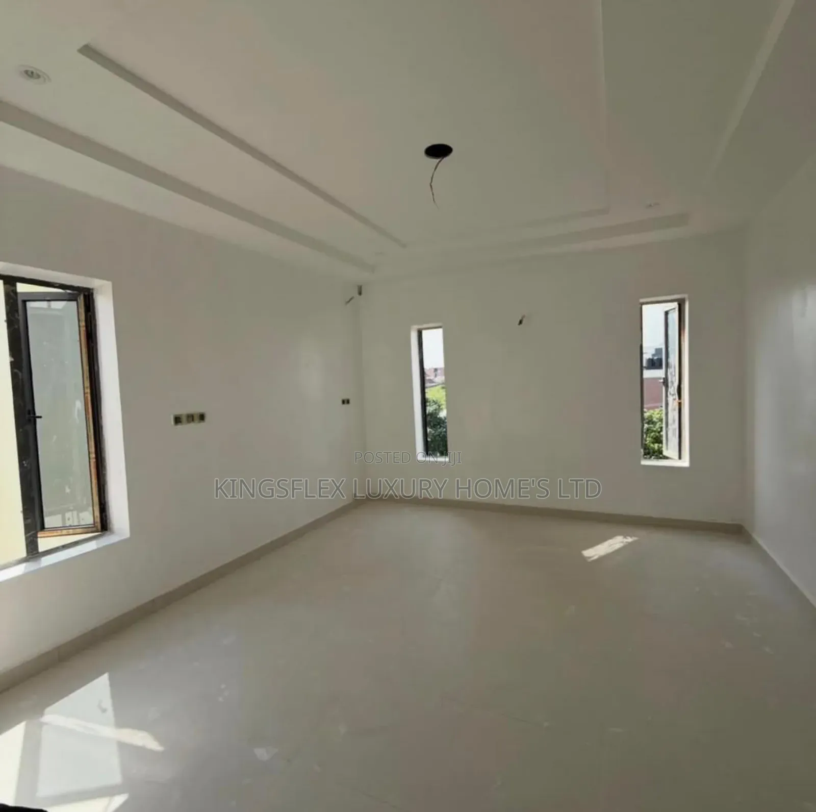 4bdrm Duplex in Estate, Life Camp for sale in Life Camp