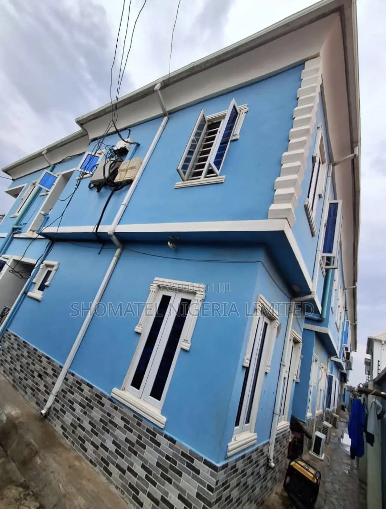 Furnished 8bdrm Block of Flats in Ikola Lagos State, Ipaja / Ipaja in Ipaja / Ipaja