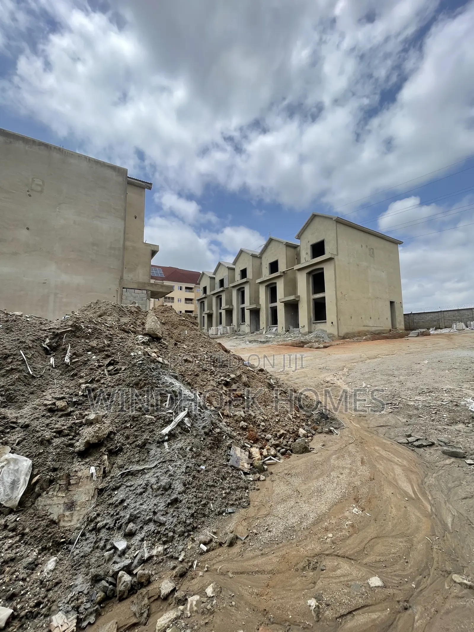 4bdrm Duplex in Wuye for sale in Wuye