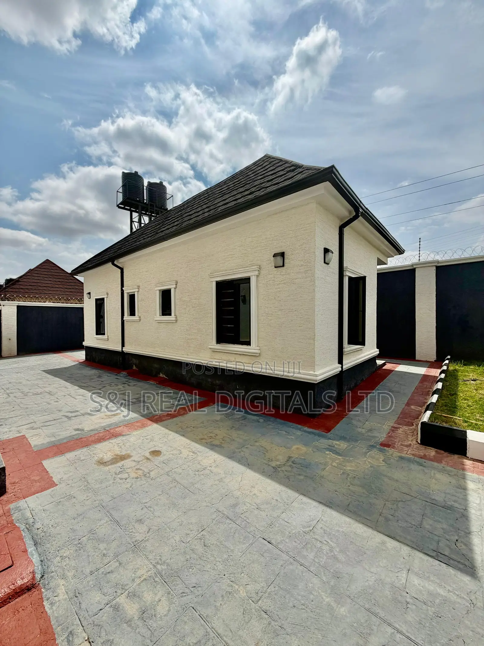 6bdrm Duplex in Karsana for sale in Karsana