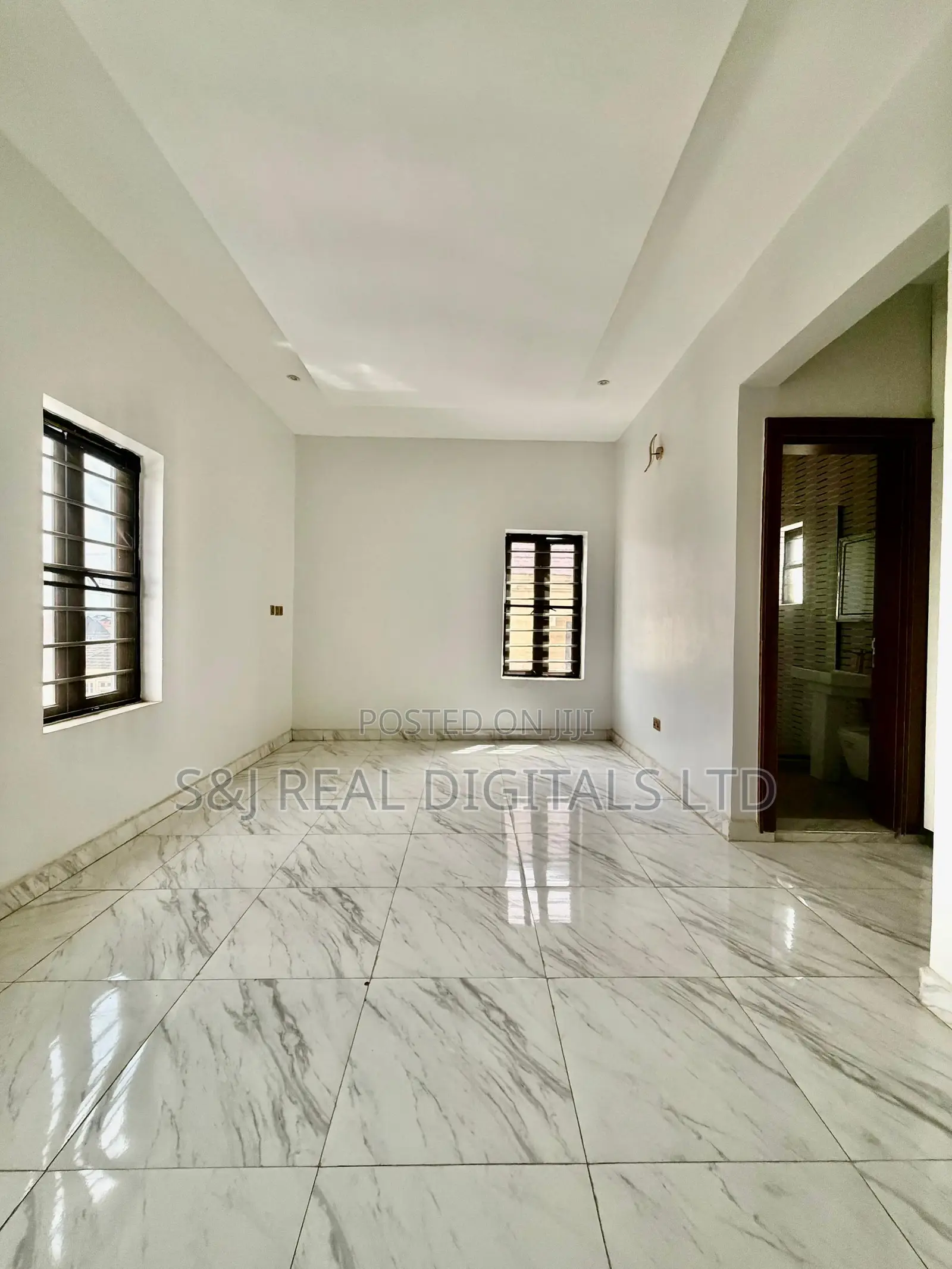 6bdrm Duplex in Karsana for sale in Karsana