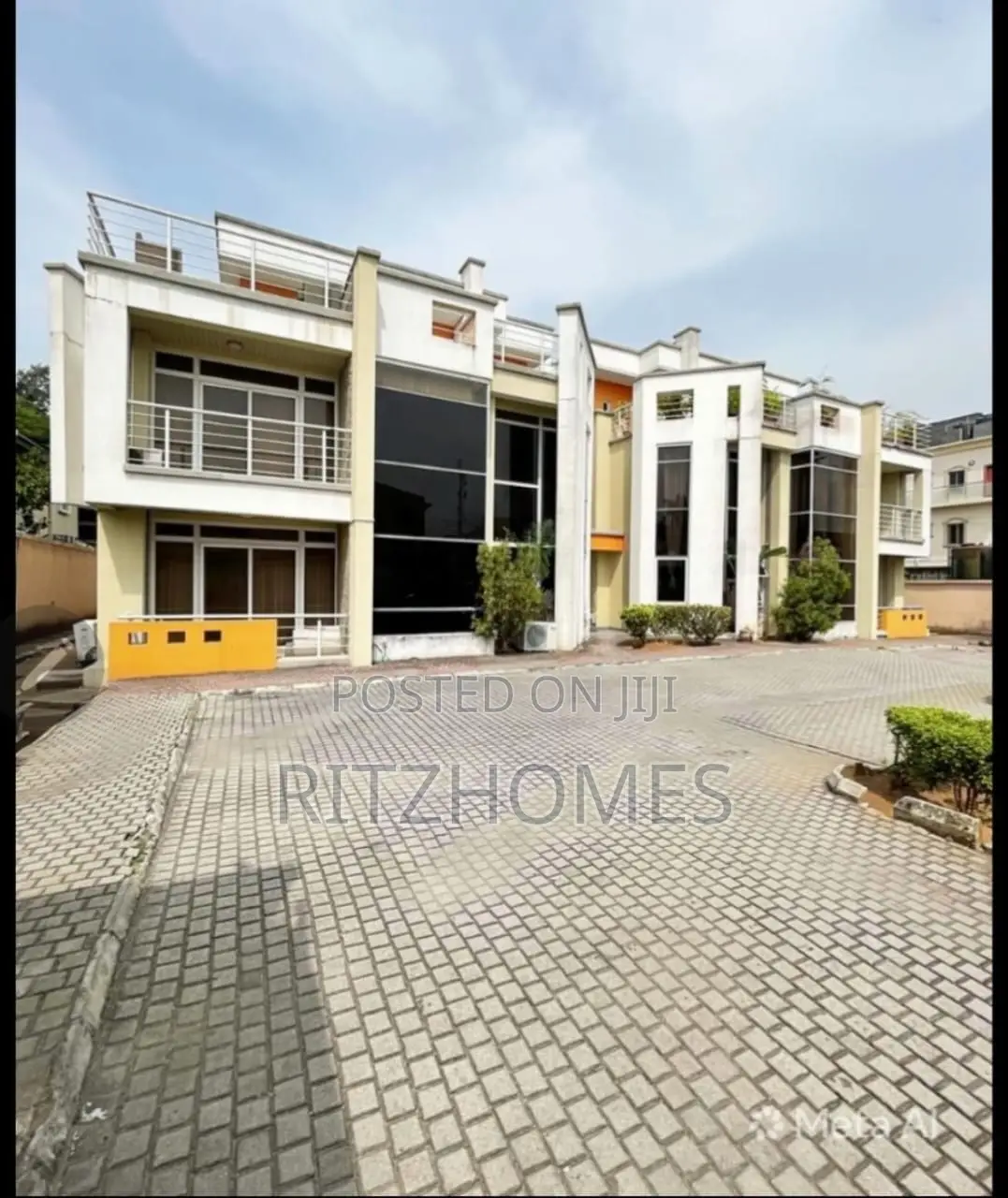 3bdrm Penthouse in Lekki Phase 1 for rent in Lekki Phase 1