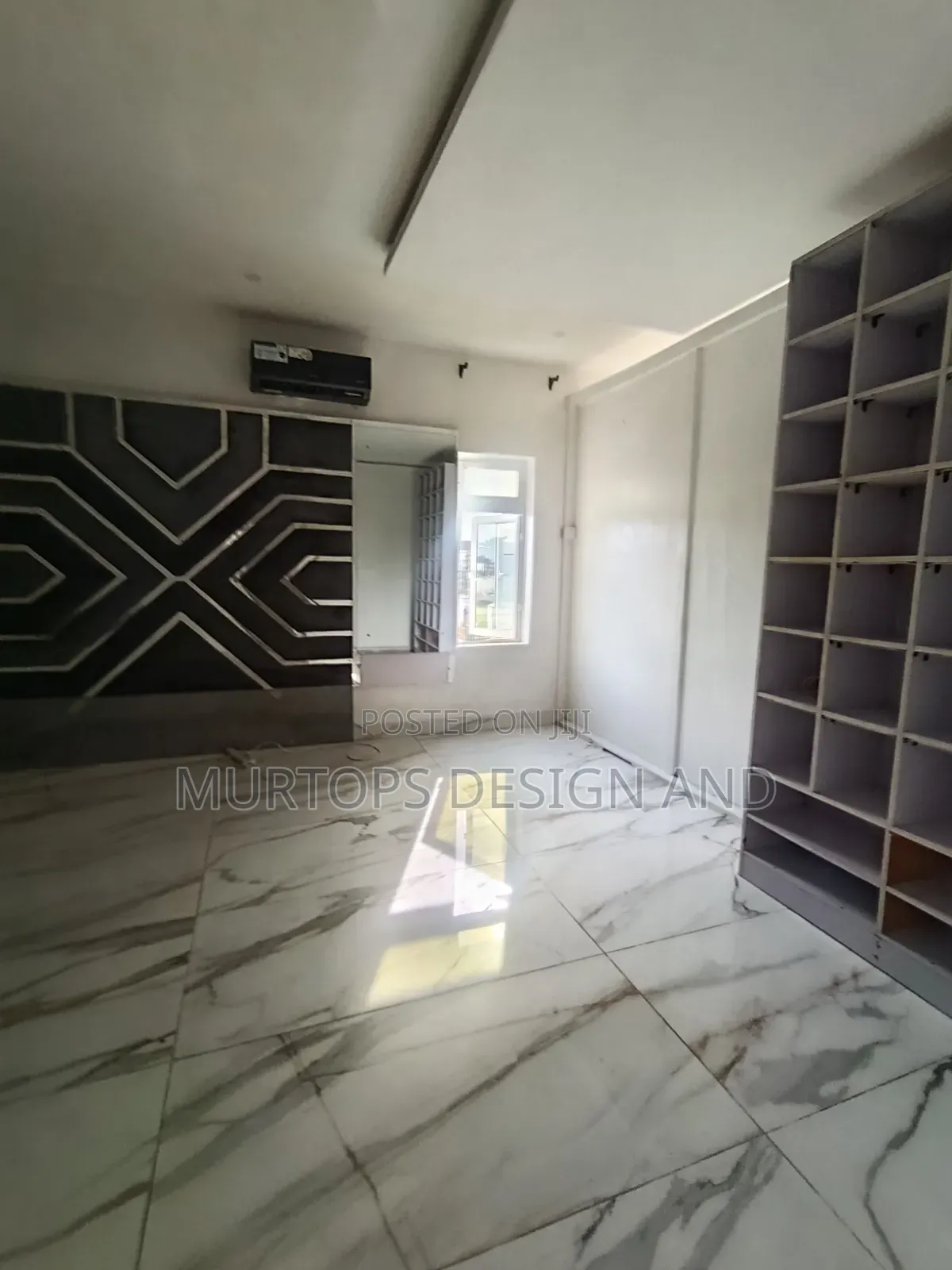 Mini Flat in Paradise, Chevron for rent in Chevron