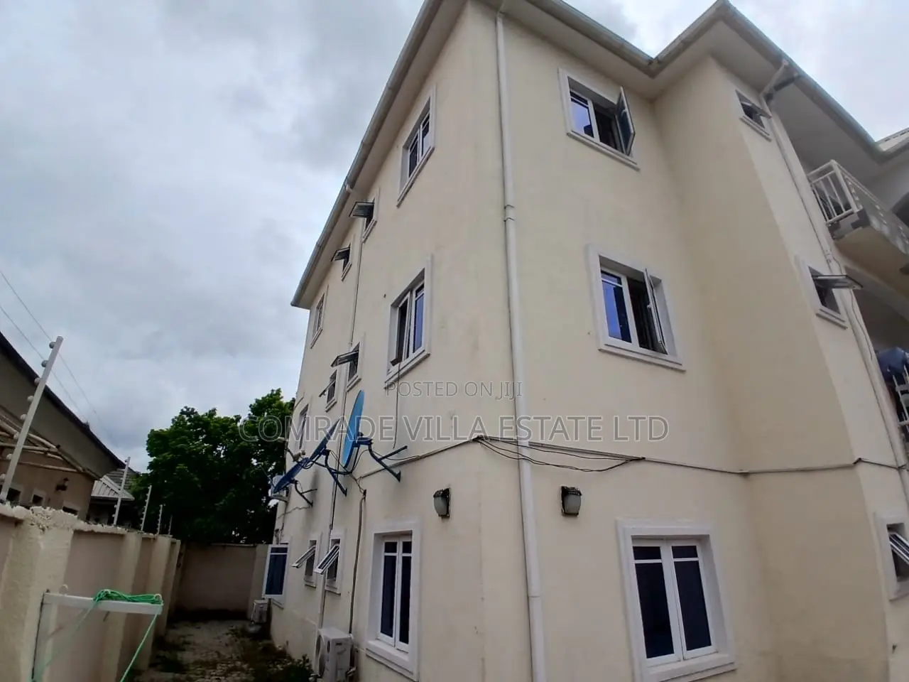 3bdrm Block of Flats in FHA for sale in FHA