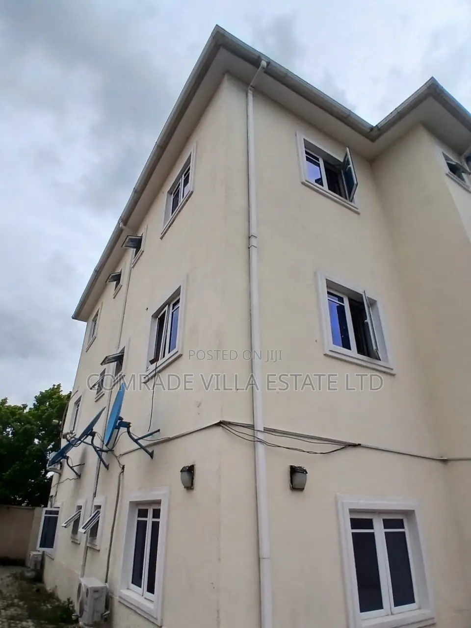 3bdrm Block of Flats in FHA for sale in FHA