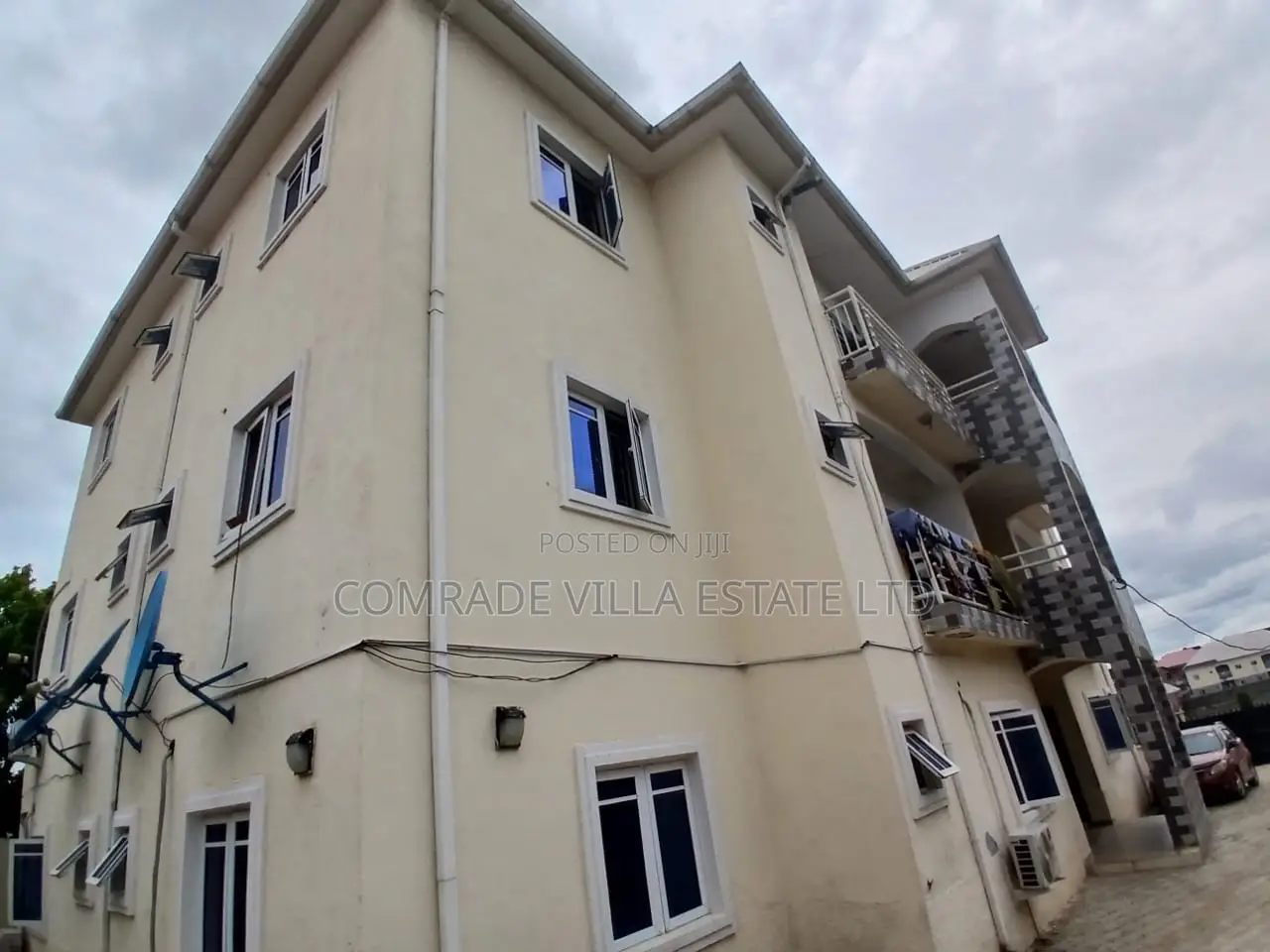3bdrm Block of Flats in FHA for sale in FHA