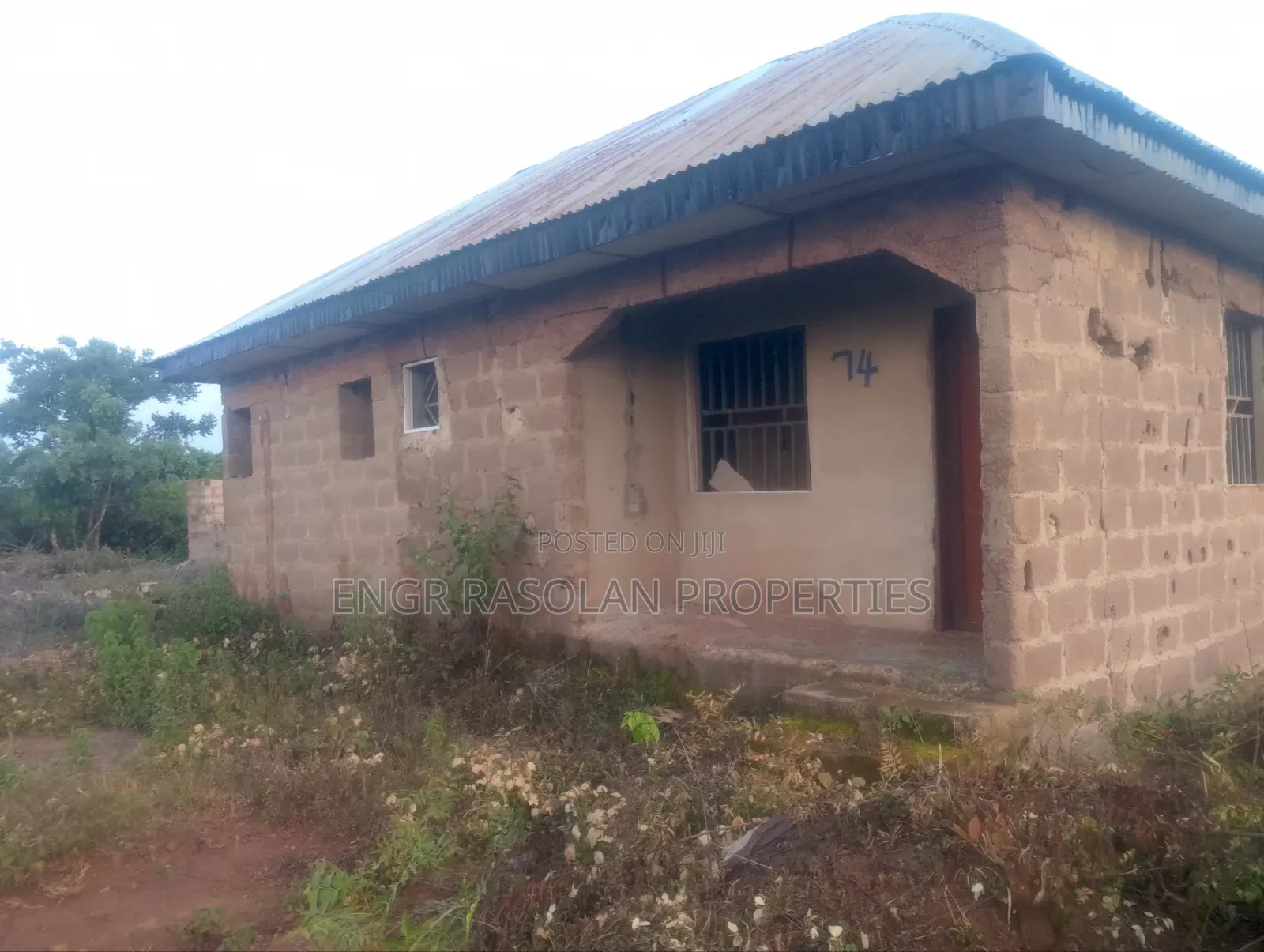 3bdrm Block of Flats in Ogbondoroko, Asa for sale in Asa