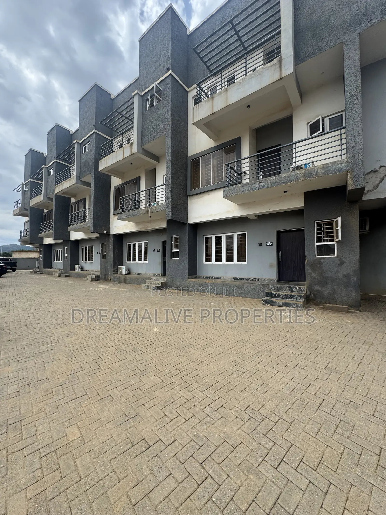 4bdrm Duplex in Jahi for rent in Jahi