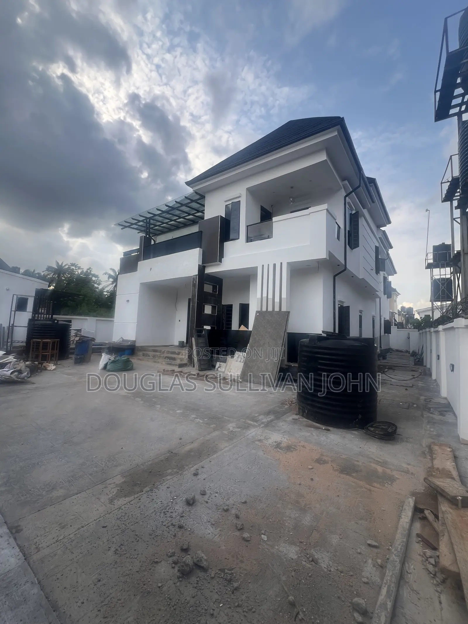 6bdrm Duplex in Wtc Estate, Enugu for sale in Enugu