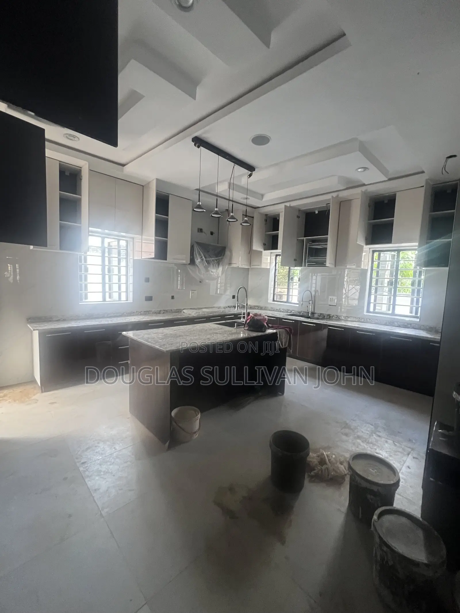 6bdrm Duplex in Wtc Estate, Enugu for sale in Enugu