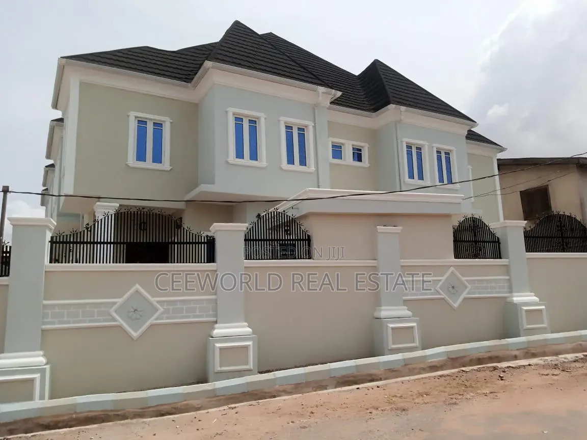 3bdrm Duplex in Felele Challenge for rent in CHallenge / Ibadan