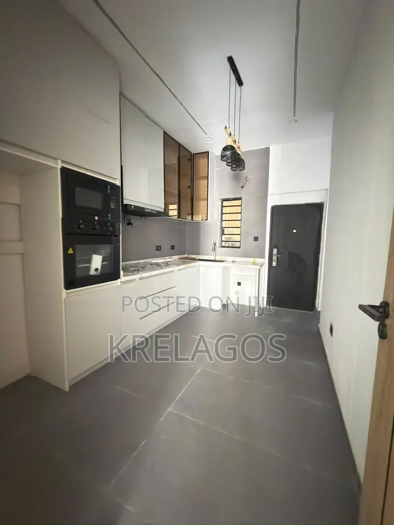 4bdrm Duplex in Orchid, Chevron for sale in Chevron