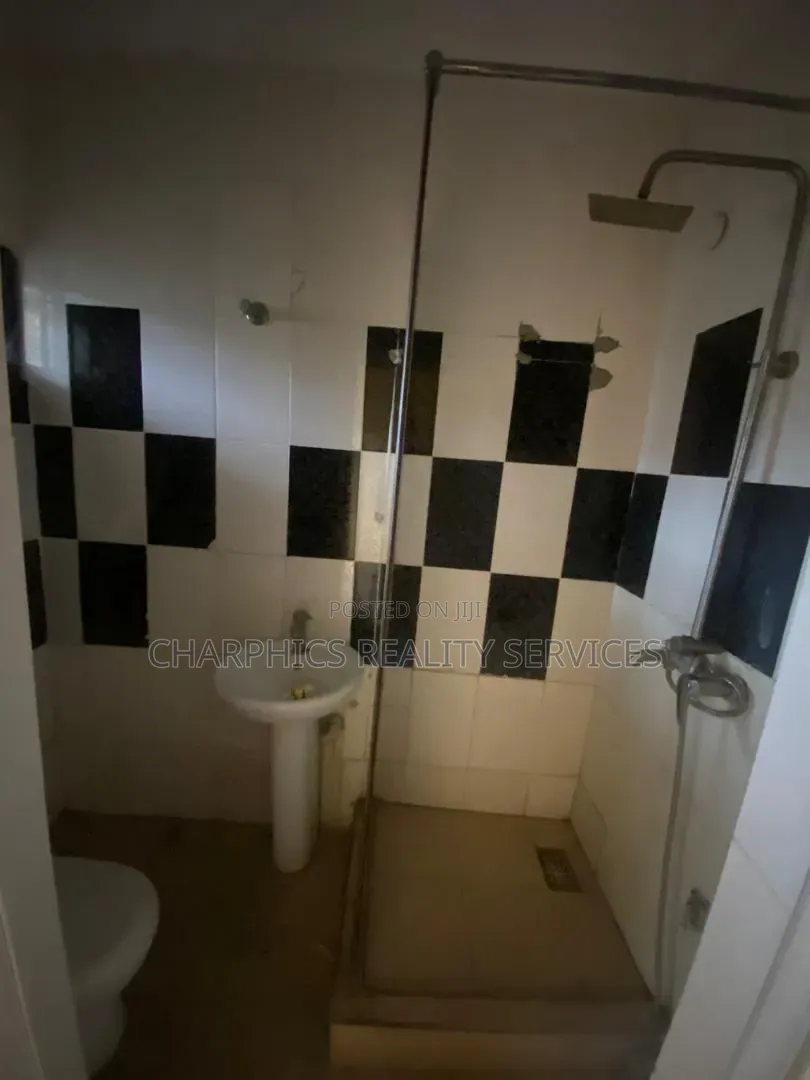 Studio Apartment in Lekki Phase 1 for rent in Lekki Phase 1