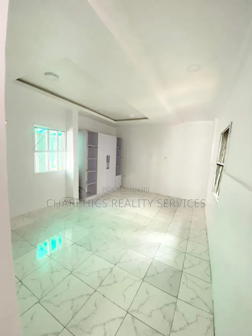 Studio Apartment in Lekki Phase 1 for rent in Lekki Phase 1