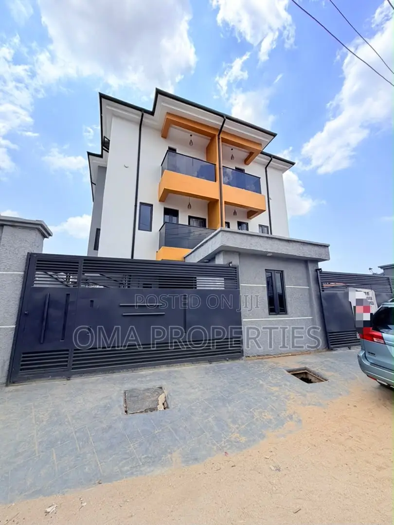 Furnished 4bdrm House in Aguda / Surulere for sale in Aguda / Surulere