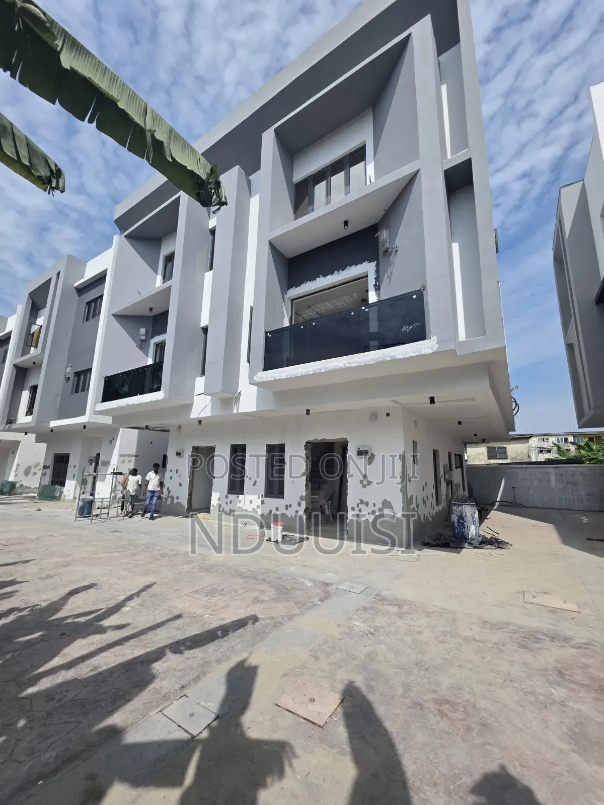 4bdrm Duplex in Alaka Estate for sale in Alaka Estate
