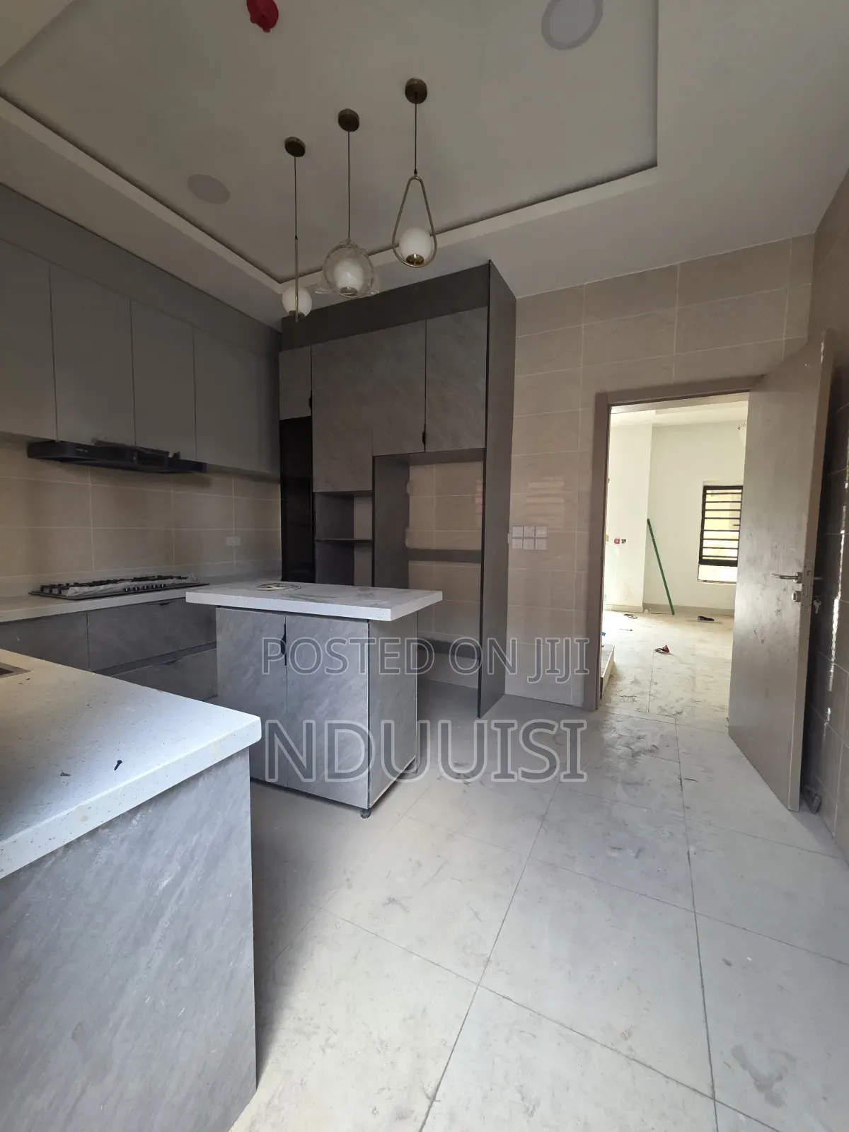 5bdrm Duplex in Alaka Estate for sale in Alaka Estate